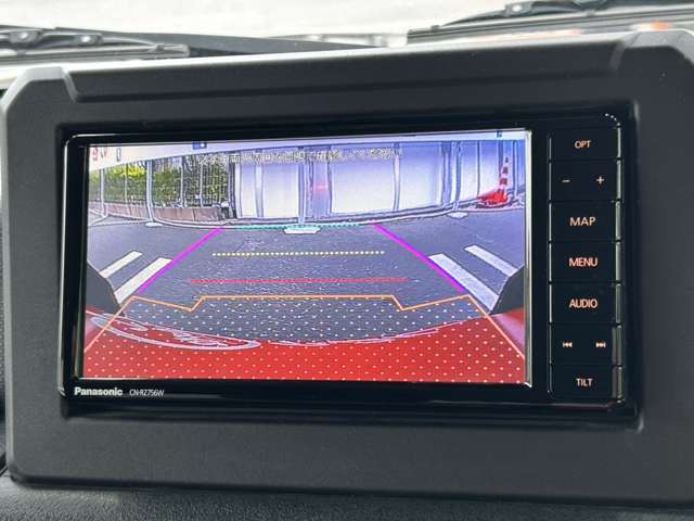 駐車が苦手な方でも安心！バックカメラ付き！