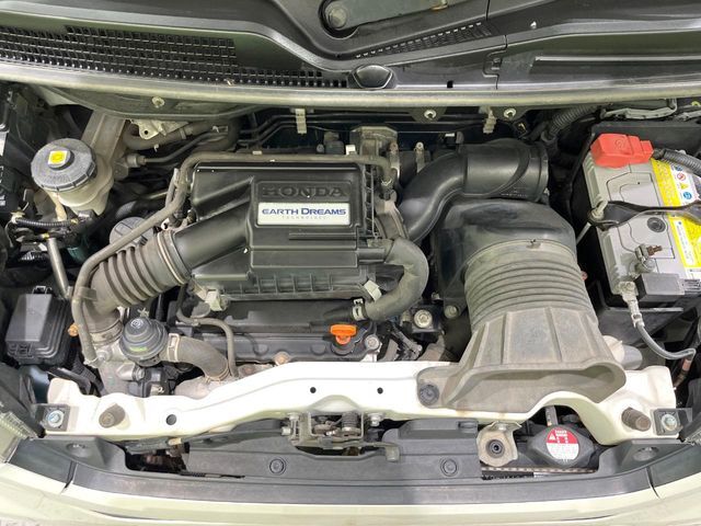 親切・丁寧な専門メカニックスタッフが応対！・車検・点検整備・事故等の修理などアフターサービスも安心。お車のカスタマイズもネクステージのサービススタッフまでご相談ください！