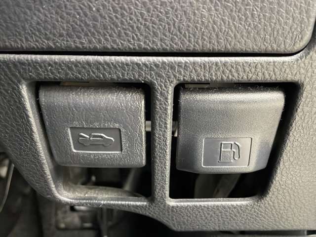 【運転席操作部】快適なドライブを楽しむための機能が装備されています！運転席から触れるので、使いやすいです！除菌プランいれていただくと、さらに清潔で安心していただけます！