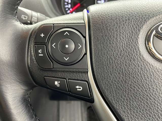【運転席操作部】快適なドライブを楽しむための機能が装備されています！運転席から触れるので、使いやすいです！除菌プランいれていただくと、さらに清潔で安心していただけます！