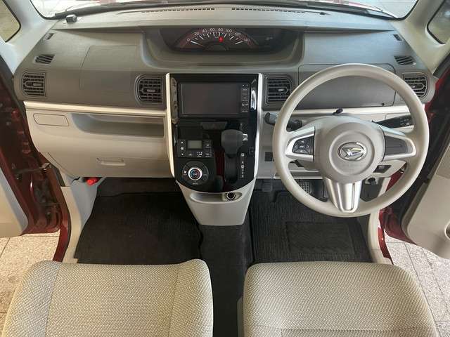 運転席に乗っているイメージをしながらご覧ください♪♪