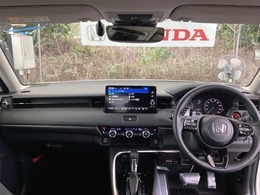 フロントガラスが大きく、ワイドな視界で運転もしやすくなるように、設計されています。