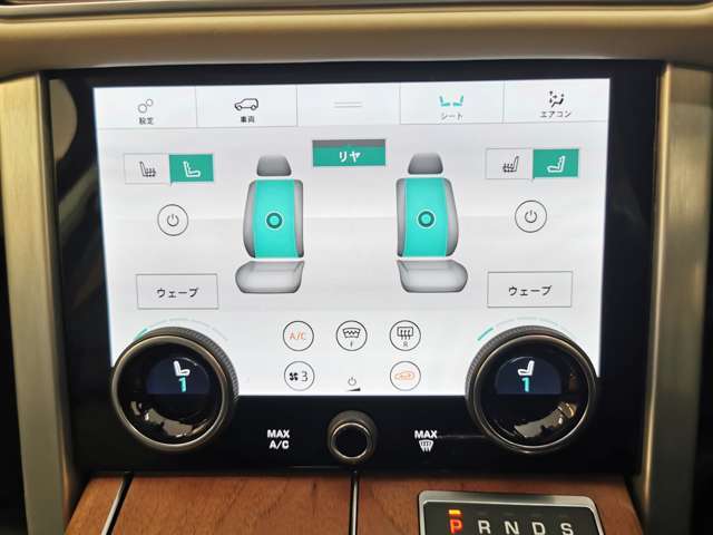 【全席シートマッサージ】フロント、リアシートにシートマッサージ機能が装備されております。ドライブ中でも疲れを癒してくれます。