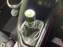 【フロア6速MT】走りの6速MT！！スポーティーな走行をお楽しみいただけます♪