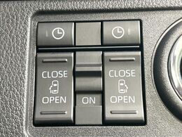 【両側パワースライドドア】スマートキーや運転席のスイッチで後席両側スライドドアの開閉が可能♪電動だから力を入れてドアを開ける必要が無く、小さなお子様でも簡単に開け閉めでき快適です♪