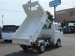 スーパーデフロック付き　電子制御式4WD！