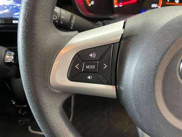 運転席周りに大きな傷、汚れ、へたりなどなく良質な状態です！