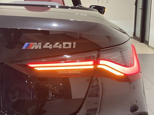 国道246号線沿い、南町田グランベリーパーク駅すぐ。BMW Premium Selection 東名横浜/〒194-0004 東京都町田市鶴間5-18-1/TEL：042-788-8022