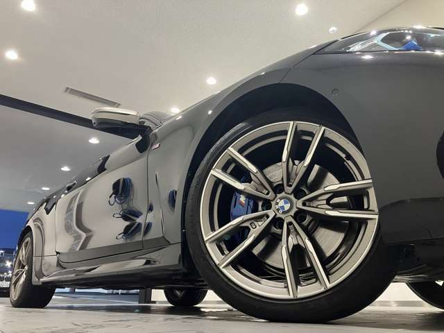 国道246号線沿い、南町田グランベリーパーク駅すぐ。BMW Premium Selection 東名横浜/〒194-0004 東京都町田市鶴間5-18-1/TEL：042-788-8022