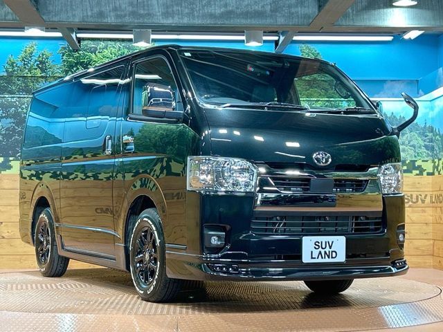 大好評のボディコーティング「弾スプラッシュコート」もご納車までに施工可能。通常のガラスコートと異なる、耐久年数6年の無機質ガラスコーティングが、ボディをキレイな状態に保ってくれます。