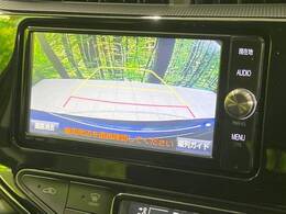 【バックカメラ】駐車時に後方がリアルタイム映像で確認できます。大型商業施設や立体駐車場での駐車時や、夜間のバック時に大活躍！運転スキルに関わらず、今や必須となった装備のひとつです！