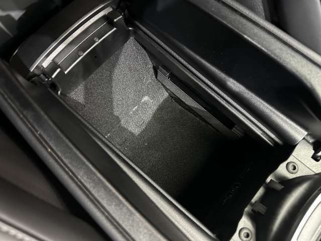 バックオーダーをご利用いただければ、希少なお車や、特定の装備のついたお車など、お客様からのご要望に応じて全国ネットワークからお探しさせて頂きます