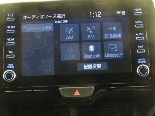 Bluetooth（ブルートゥース）接続機能付き。スマートフォンなどからお気に入りの音楽をワイヤレス再生できます。ドライブがさらに楽しくなりますね。