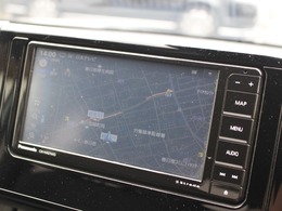 パナソニック製ナビ搭載車です。