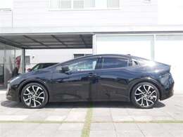 弊社専任のスタッフによるまるまるクリンを実施。