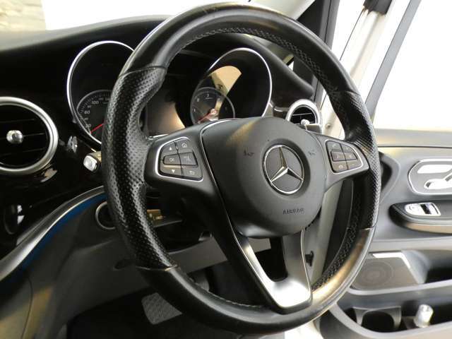 おかげさまで創業25年！お客様はもちろん、すべてのステークホルダーの皆様に支えられて今日のアビックスがあります。そのことを忘れずに、これからも「笑顔をお客様からいただく」ことを目指していきます！