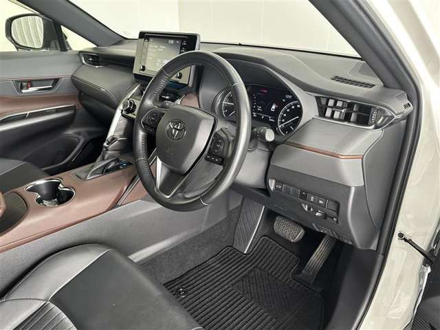 「車両検査証明書」付　◇資格を持った検査員が細かく車をチェック。