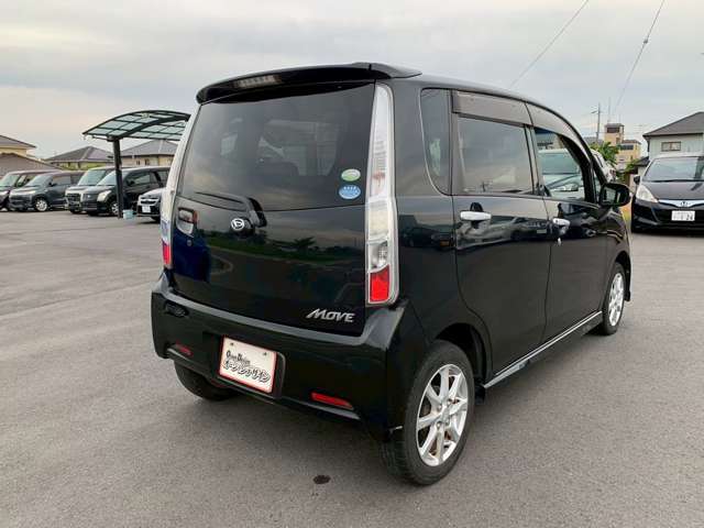 ☆内外装ともに綺麗に洗車いたします☆専門のスタッフがお車を綺麗にしてご納車いたします！板金やコーティングも承っております！とっておきの一台をご提供いたします！