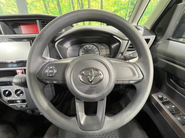 【ステアリングスイッチ】運転中、前方から目線をそらすことなく、オーディオ等の操作が可能な便利機能！安心＆快適なドライブを演出してくれます♪