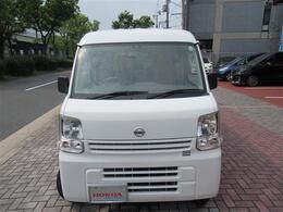 室内展示用完備♪雨の日でもゆっくりご覧頂けますよ♪ホンダオートディーラーホンダ専門店♪TEL06-6744-2222☆