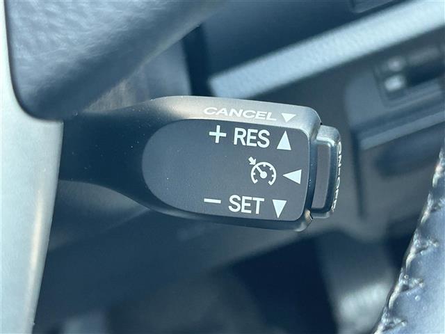 【運転席操作部】快適なドライブを楽しむための機能が装備されています！運転席から触れるので、使いやすいです！除菌プランいれていただくと、さらに清潔で安心していただけます！