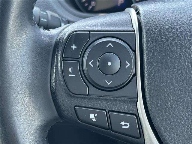 【運転席操作部】快適なドライブを楽しむための機能が装備されています！運転席から触れるので、使いやすいです！除菌プランいれていただくと、さらに清潔で安心していただけます！