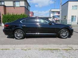 ☆全席イージークロージャードア、軽く閉めるだけで自動で閉まります☆