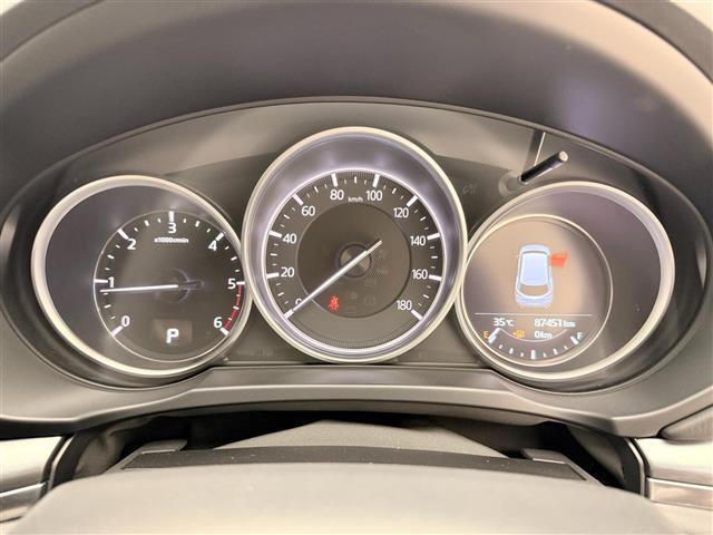 【スピードメーター】メーターがシンプルで見やすく運転しやすいですね！