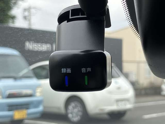 もしもの時のドライブレコーダー搭載！事故や煽り運転の証拠にもなりますね