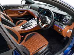 【　お客様のカーライフをサポート　】わたくしたちが目指すのはお客様との長いお付き合い。決して無理せず、無理させず。リセールを意識することで、リズムよくお車を乗り次いでいけるようお手伝い致します。