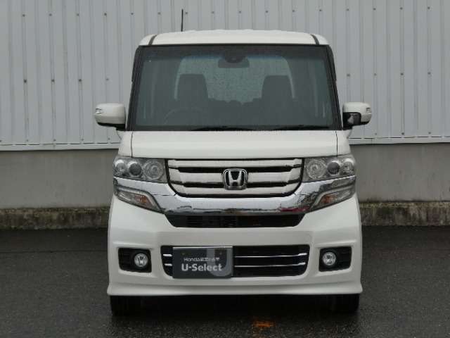 ☆弊社専門スタッフが真心込めて内外装の隅々まで徹底的にクリーニングを実施☆キレイな状態でご納車させて頂きます☆