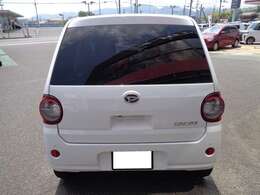 “クルマと笑顔が買えるトコロ・・・”そんな中古車展示場です！ぜひお越しください！