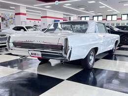 Tremec製5速MTミッションを搭載