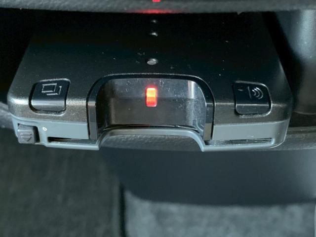 国産車から輸入車まで多様なお客様のニーズのお応えできるように、全国規模で豊富な在庫展開！車のことならWECARSへ！