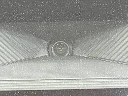 【ホンダセンシング】走行中に前方の車両等を認識し、衝突しそうな時は警報とブレーキで衝突回避と被害軽減をアシスト。より安全にドライブをお楽しみいただけます。