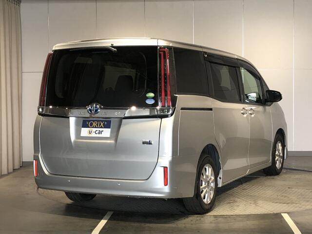 オリックス認定中古車は御納車前に全車12または24ヶ月点検を実施しオイル、エレメント、全ワイパーゴム、エアコンフィルターは無条件で新品に交換致します。安心の充実整備です。