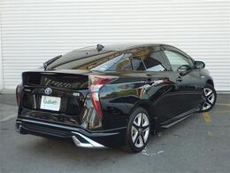 安心の全車保証付き！（※部分保証、国産車は納車後3ヶ月、輸入車は納車後1ヶ月の保証期間となります）。その他長期保証(有償)もご用意しております！※長期保証を付帯できる車両には条件がございます。