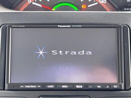 【ナビゲーション】使いやすいナビで目的地までしっかり案内してくれます。各種オーディオ再生機能も充実しており、お車の運転がさらに楽しくなります！！