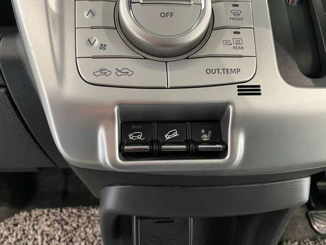 こちらのハスラーは嬉しい4WDです！