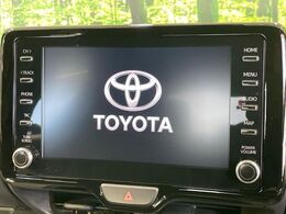 【ナビ機能付きディスプレイオーディオ】ナビ機能搭載の他、お持ちのスマートフォンと連携して、ナビやbluetoothでの音楽再生が可能です♪デザインはもちろん操作性も良好！