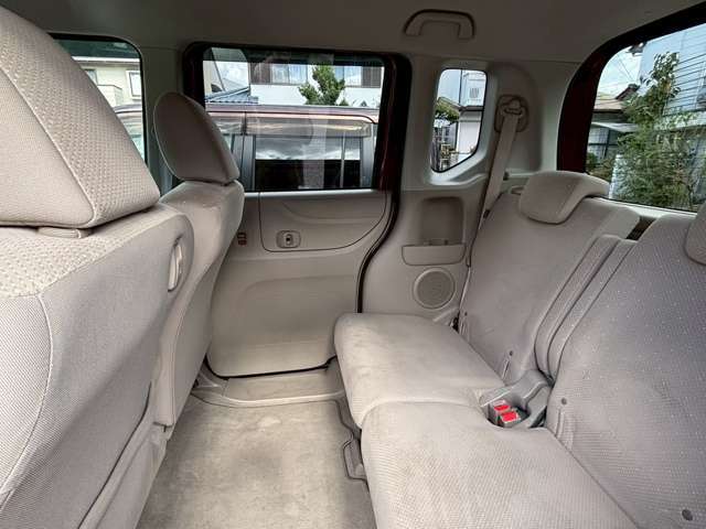 見た目もカッコいい1台です。ザ・人気の高級車！！