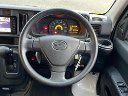 安心の全車保証付き！（※部分保証、国産車は納車後3ヶ月、輸入車は納車後1ヶ月の保証期間となります）。その他長期保証(有償)もご用意しております！※長期保証を付帯できる車両には条件がございます。