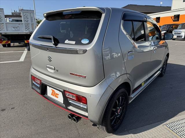 気になる車両などあれば、すぐにお問合せ下さい！右のカーセンサー専用ダイヤルからお電話いただくとスタッフがご質問にお答えいたします。