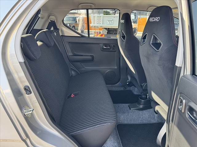 皆様のお車選びのお手伝いをさせてください！！スタッフ一同、お問合せ・ご来店心よりお待ちしております。
