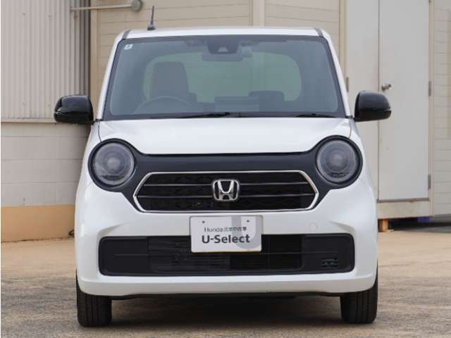 当社が使用していた試乗車です。走行少なめ、コンディションも良く、車検期間もまだたっぷり残っています。