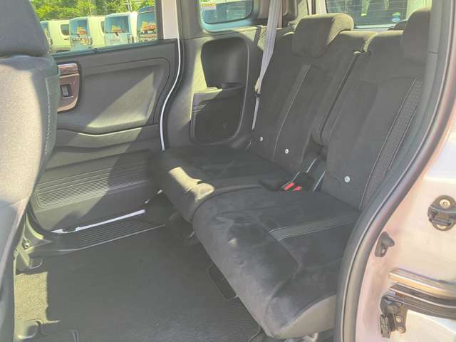 事故の際も保険の交渉から車の修理や代車の手配まで迅速に対応！保険のアドバイザーがカーライフに最適なプランをご提案します！