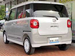 支払総額は、自賠責保険料、税金、登録等費用、リサイクル預託金相当額等が含まれた価格となります。