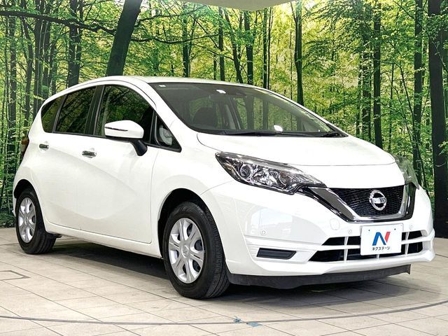 大好評のボディコーティング「弾スプラッシュコート」もご納車までに施工可能。通常のガラスコートと異なる、耐久年数6年の無機質ガラスコーティングが、ボディをキレイな状態に保ってくれます。