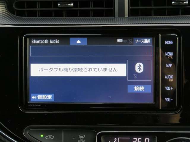 Bluetooth(ブルートゥース）接続機能付き。　スマートホンなどからお気に入りの音楽をワイヤレス再生できます。　ドライブがさらに楽しくなりますね♪