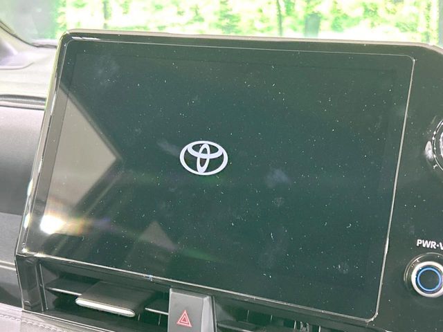【10.5インチ　ディスプレイオーディオ】大画面のディスプレイはAppleCarPlayやAndroidAutoが利用可能。大きな画面でスマホナビアプリ等が利用いただけます♪
